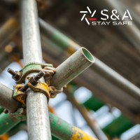 Protezione Ponteggi Rivoluzionaria: Sicurezza Senza Falsi Allarmi per Cantieri e Condomini